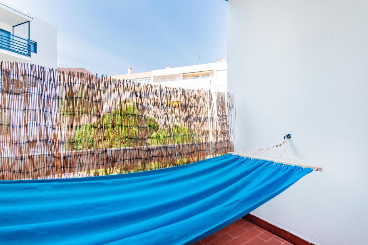Santo Amaro Beach Family Stays Оэйраш Экстерьер фото