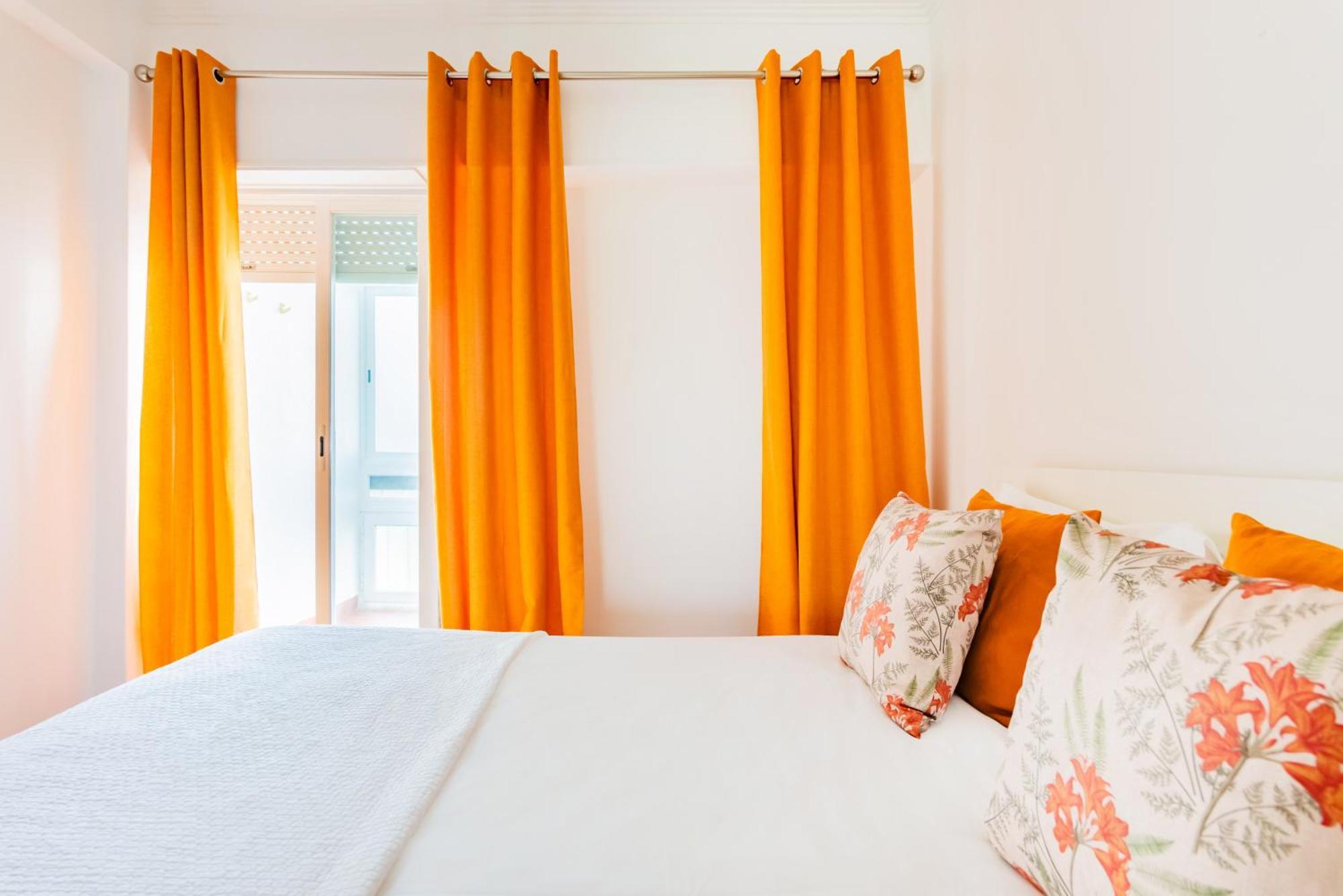 Santo Amaro Beach Family Stays Оэйраш Экстерьер фото