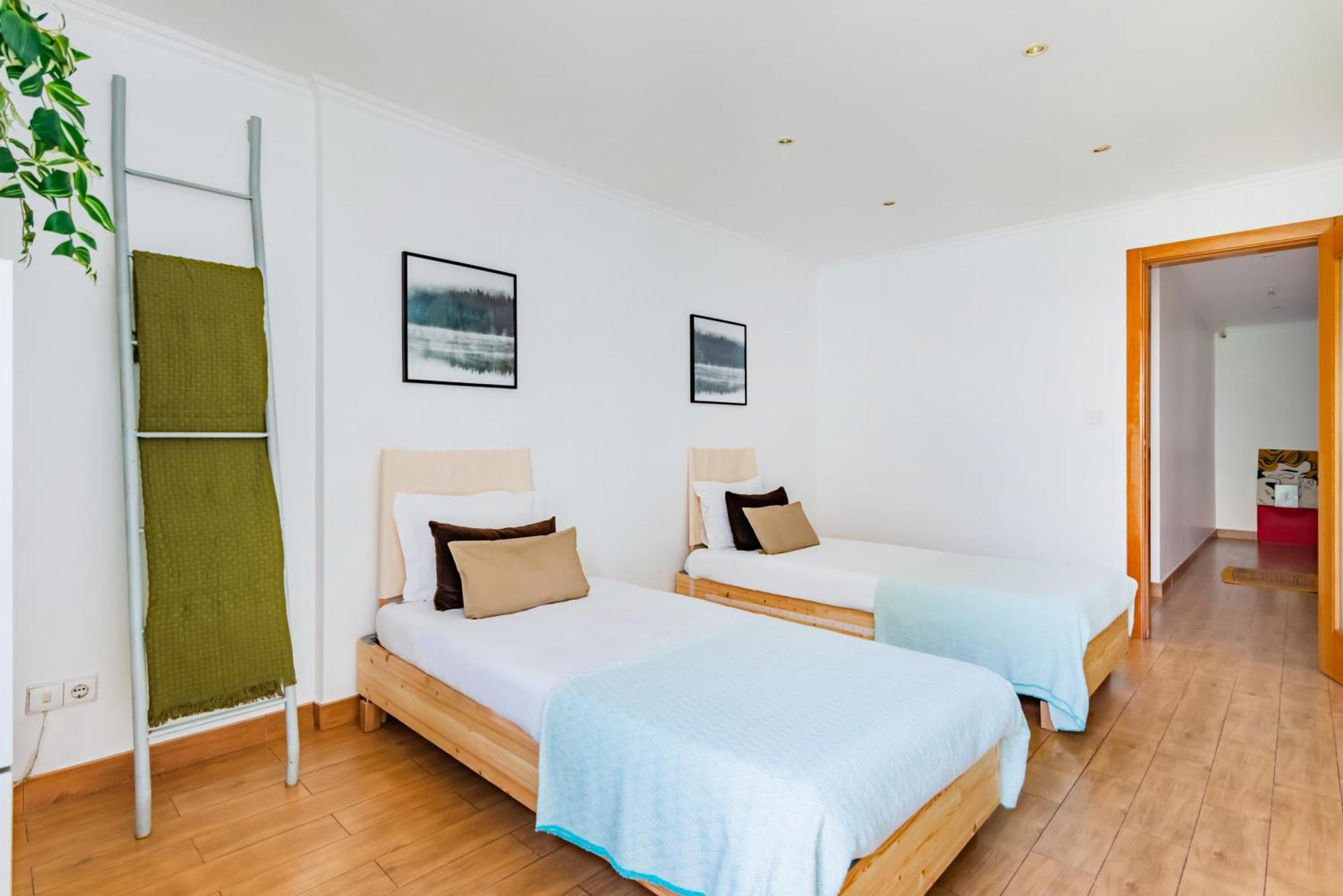 Santo Amaro Beach Family Stays Оэйраш Экстерьер фото